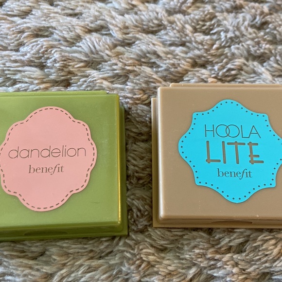 Benefit makeup. - Picture 12 of 14